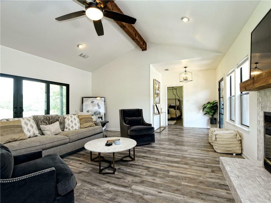 730 Vanguard Street – photo 5