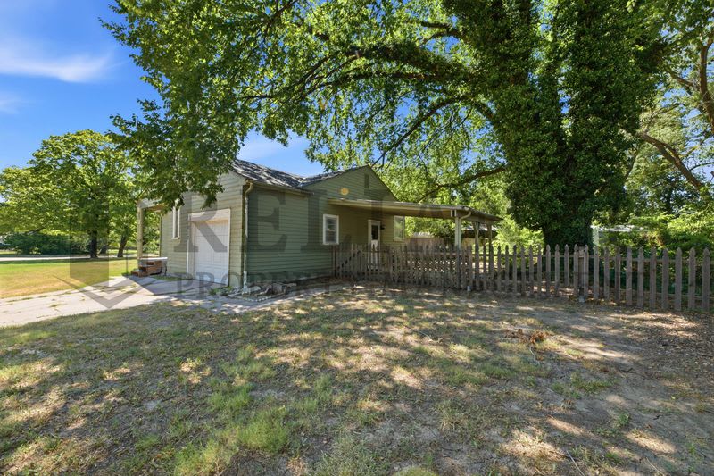 2017 South Green Acres Street – photo 2