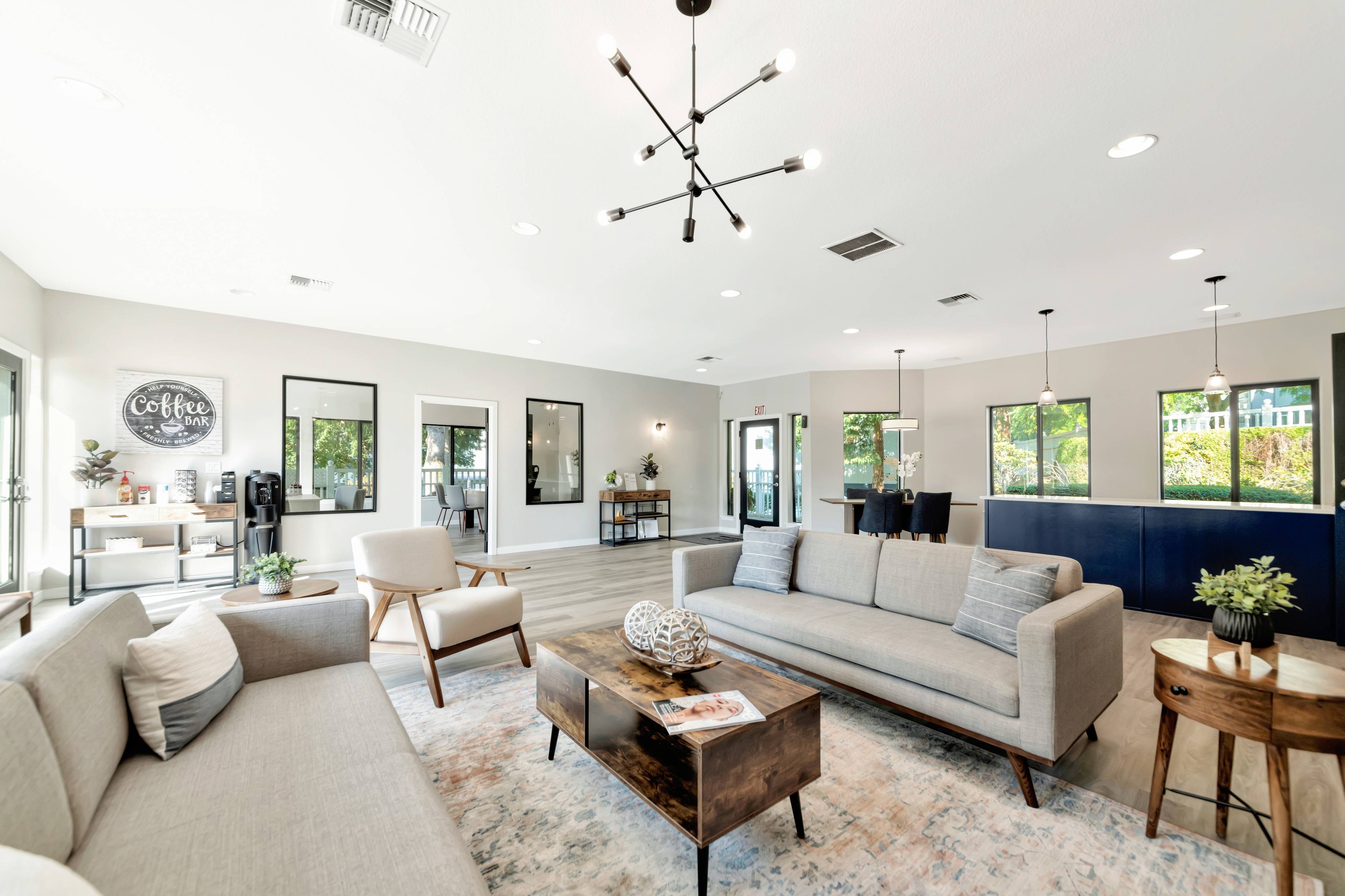 Ashley Terrace – photo 2
