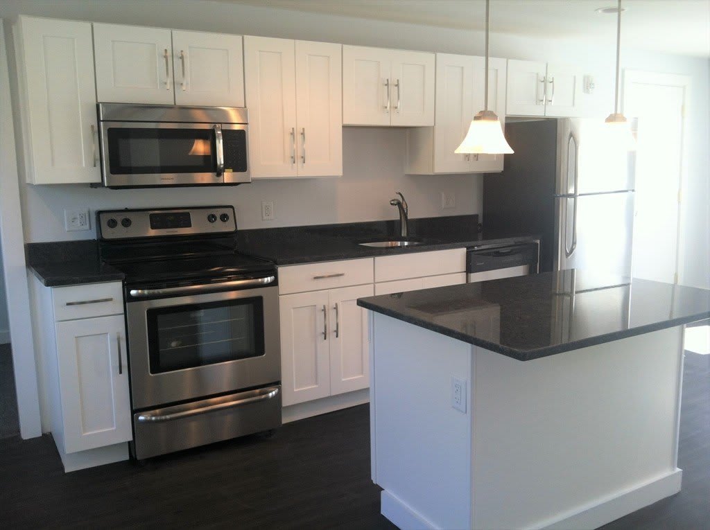 158 Main Street 2 – photo 1