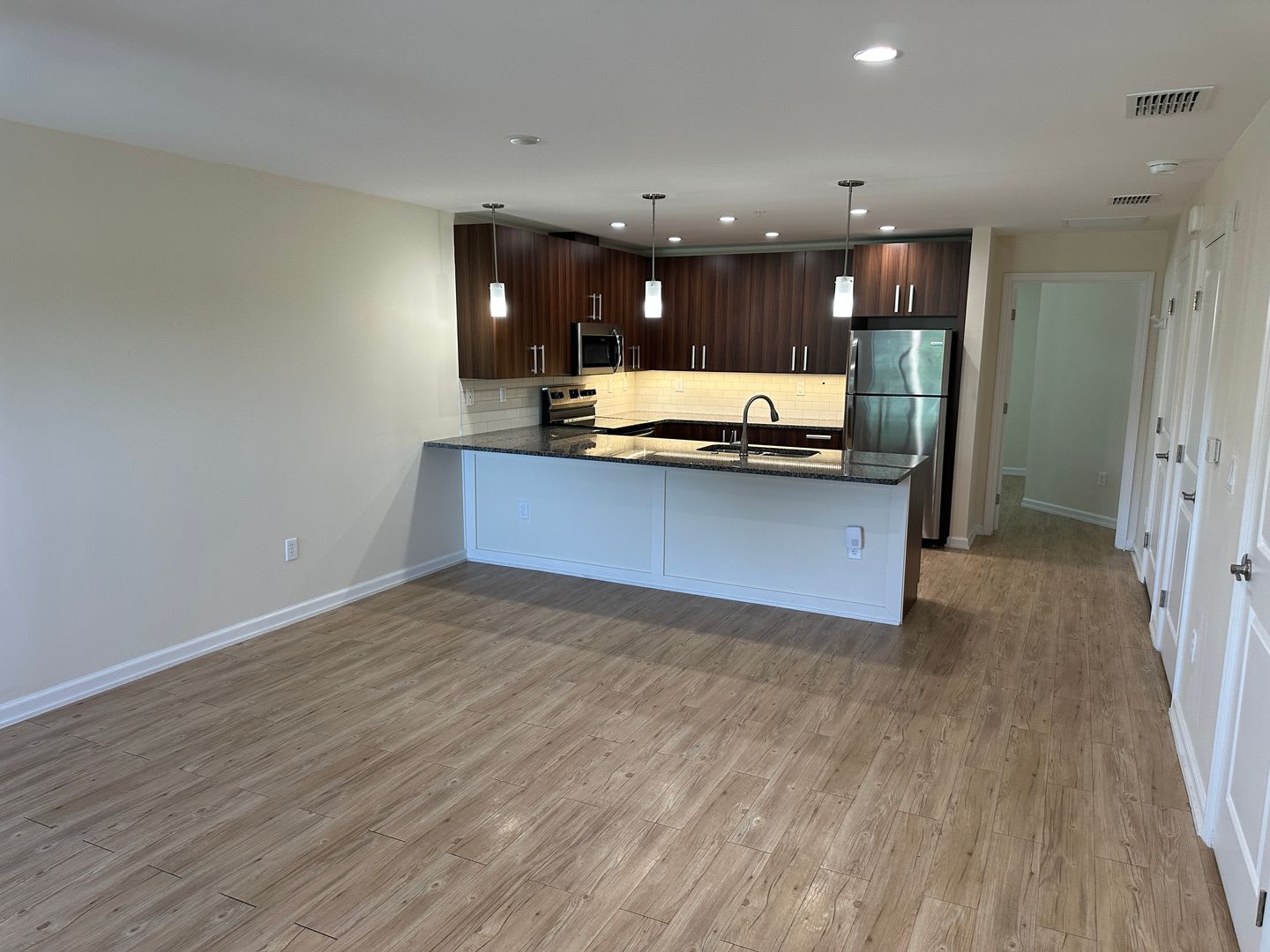 Experience Maintenance-Free 55+ Living at The Cove at Tavares Village! – photo 3