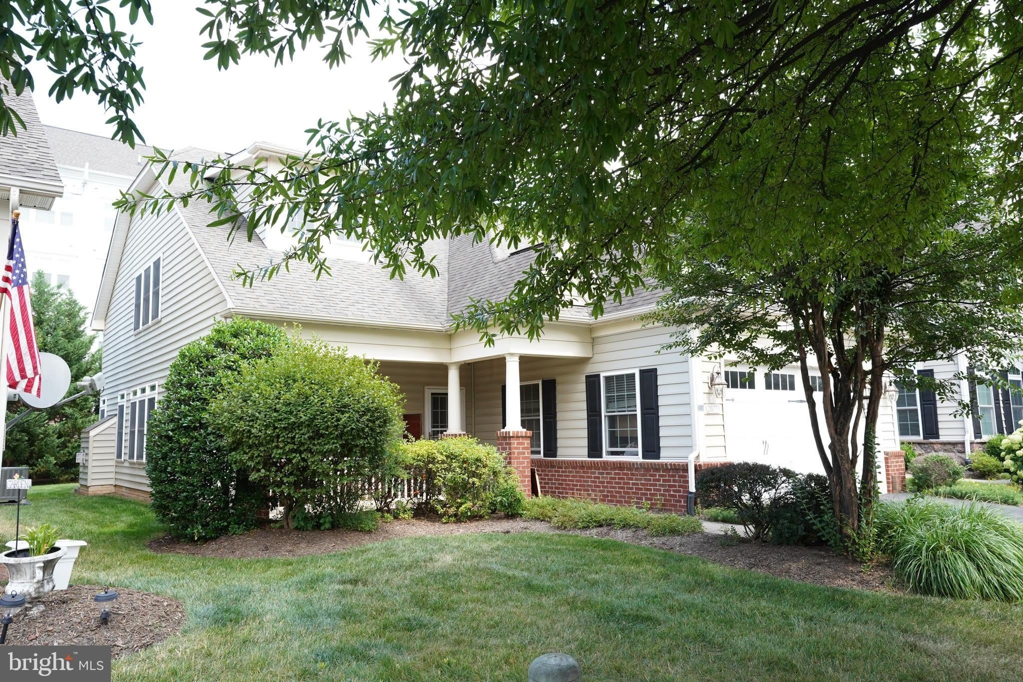 20779 CRESCENT POINTE Place – photo 2