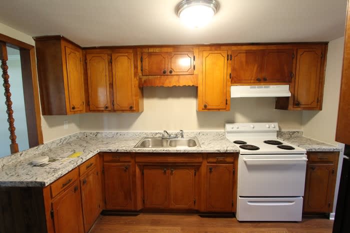 3915 Foster Drive – photo 5