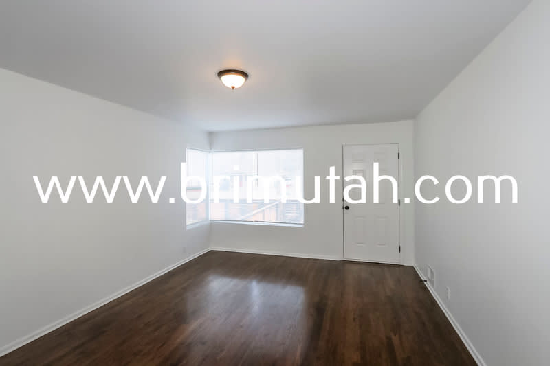 3210 S 2300 E North – photo 4