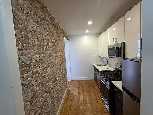 17 West 125th Street – photo 2