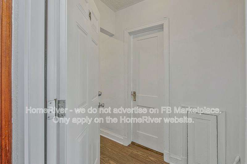 515 Franklin St NE – photo 4