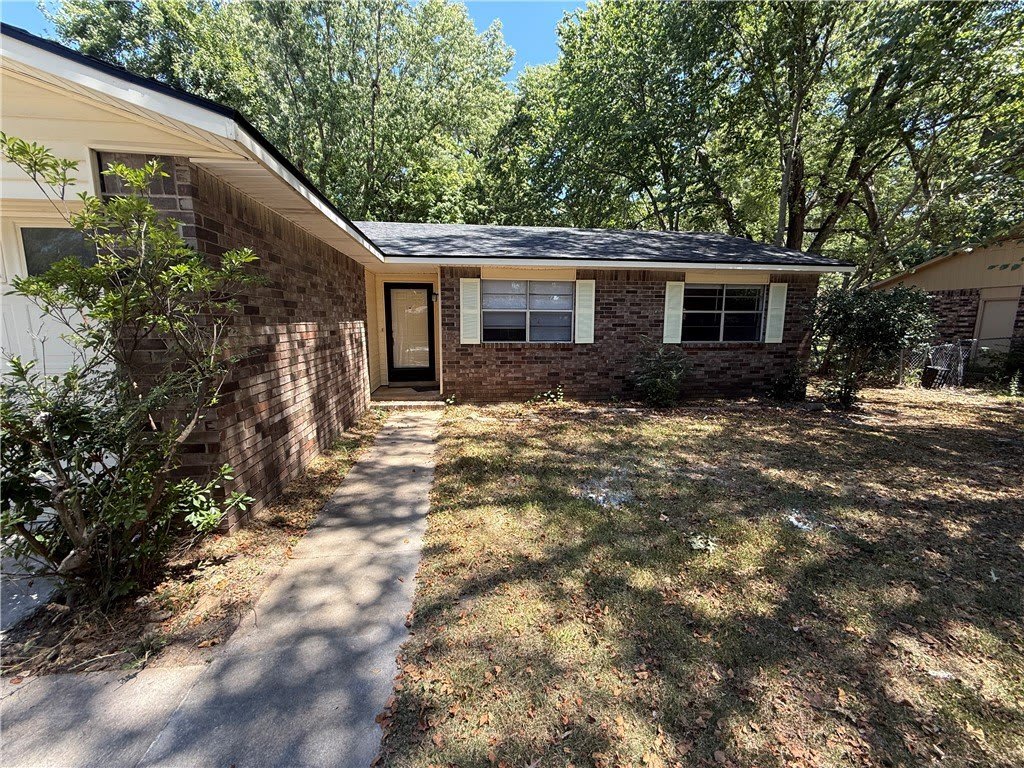 2892 Peg Lane – photo 2