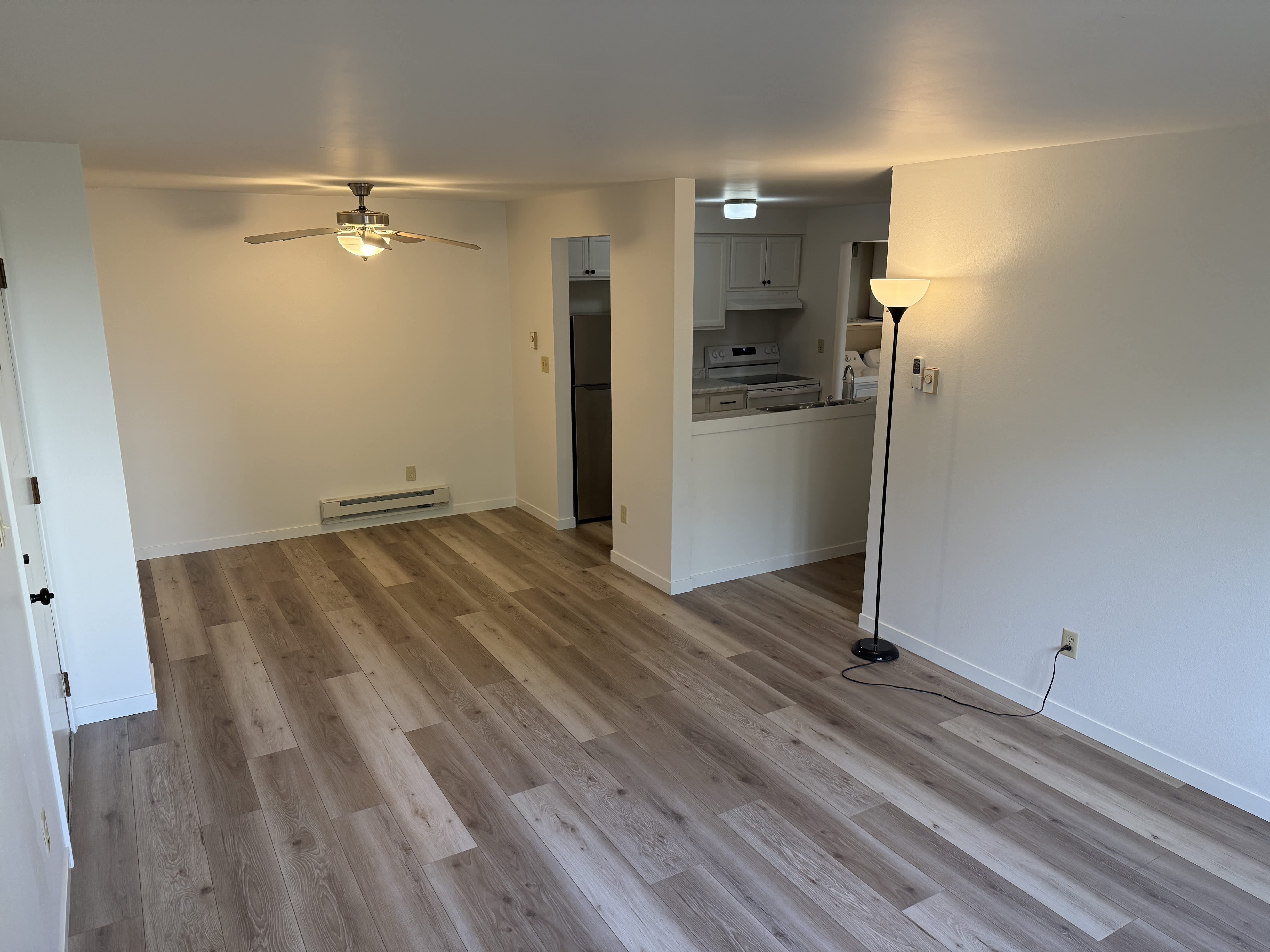 812 Benton Dr – photo 3