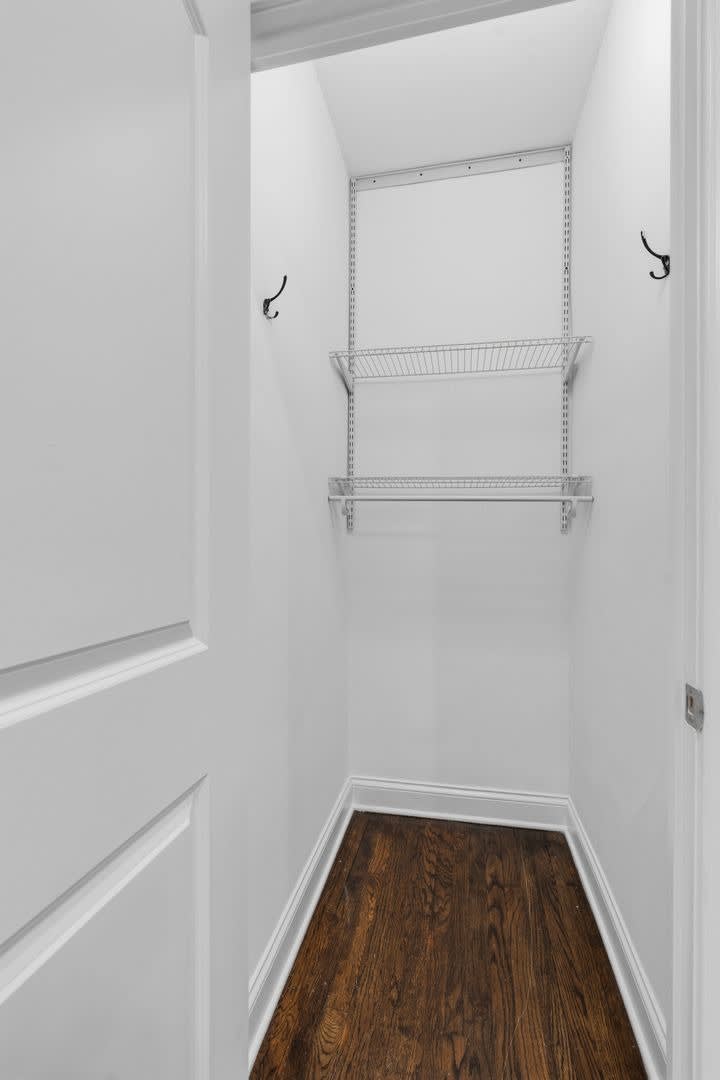 4707 N Albany Ave – photo 4