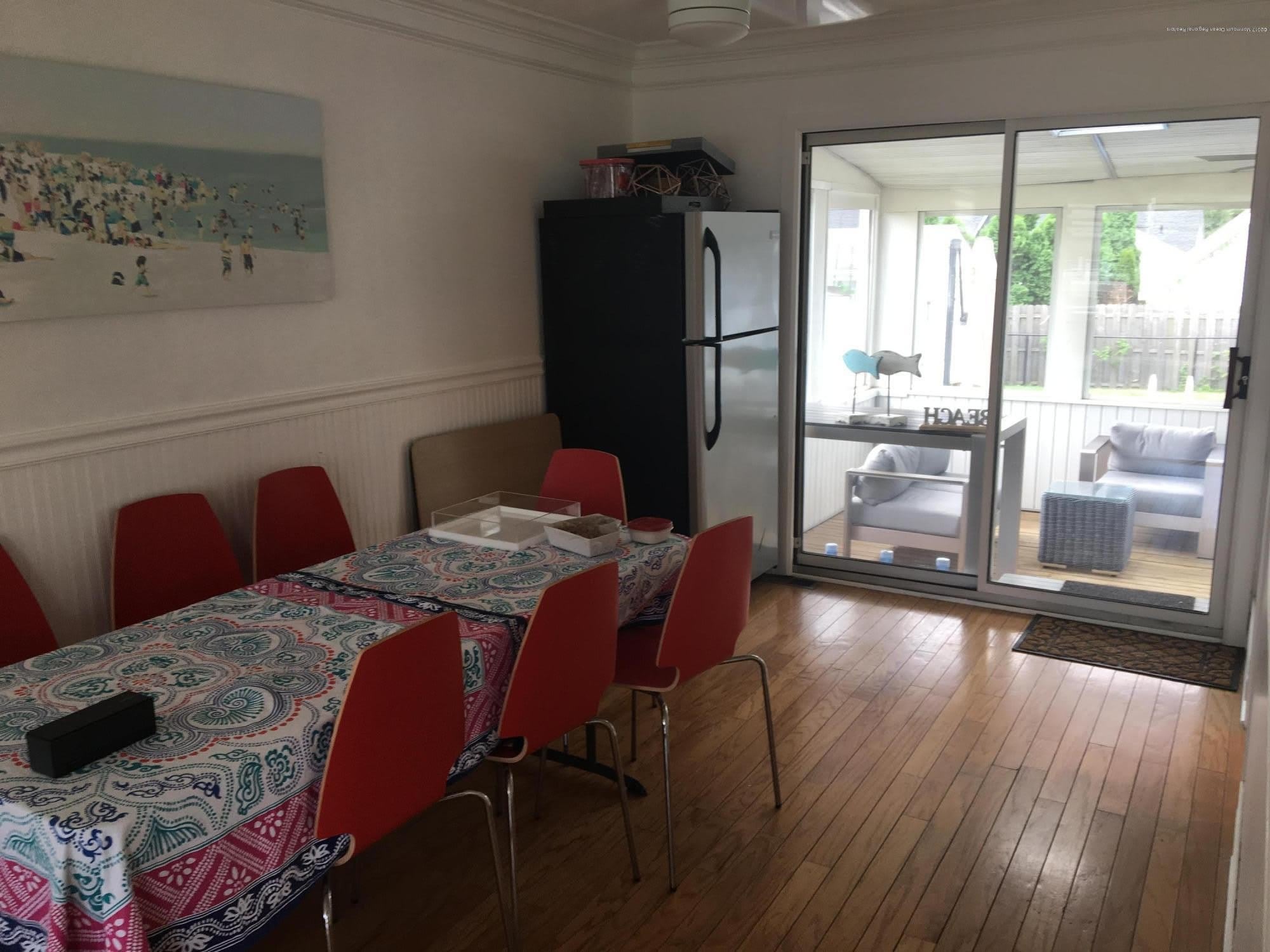 24 Cooper Avenue – photo 2