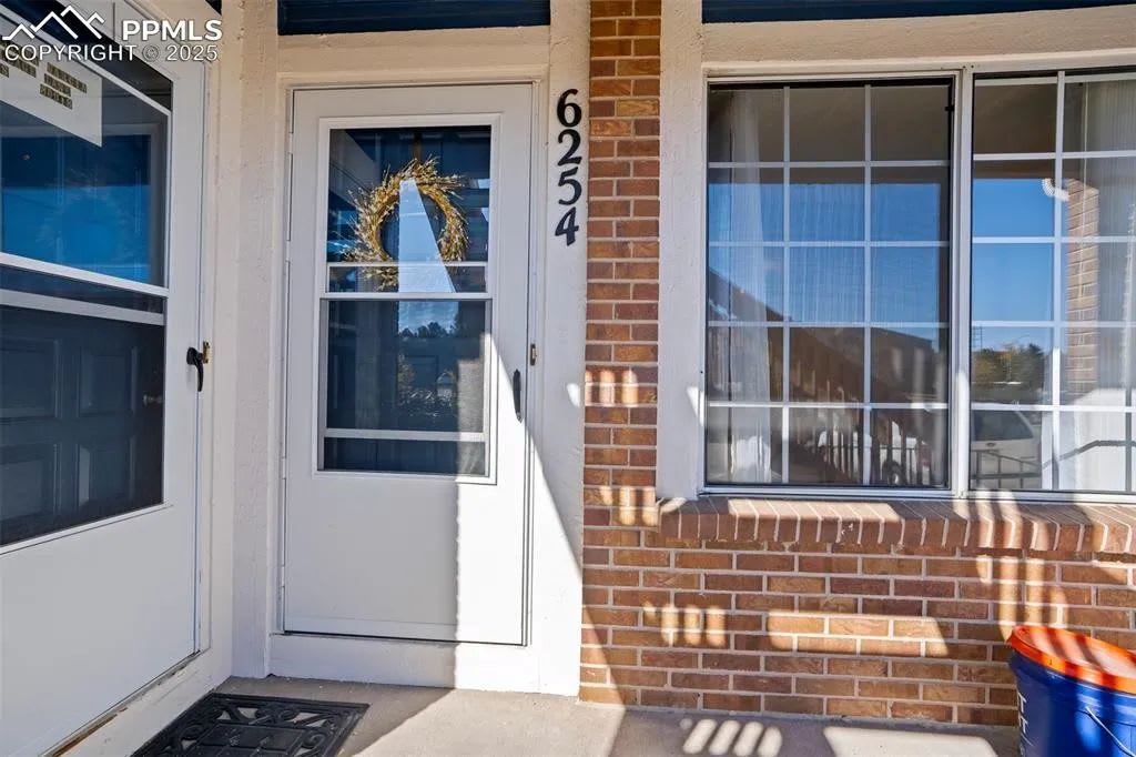 6254 Village Ln – photo 2