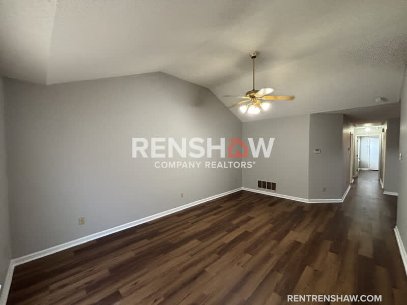 2240 Curbertson St – photo 2