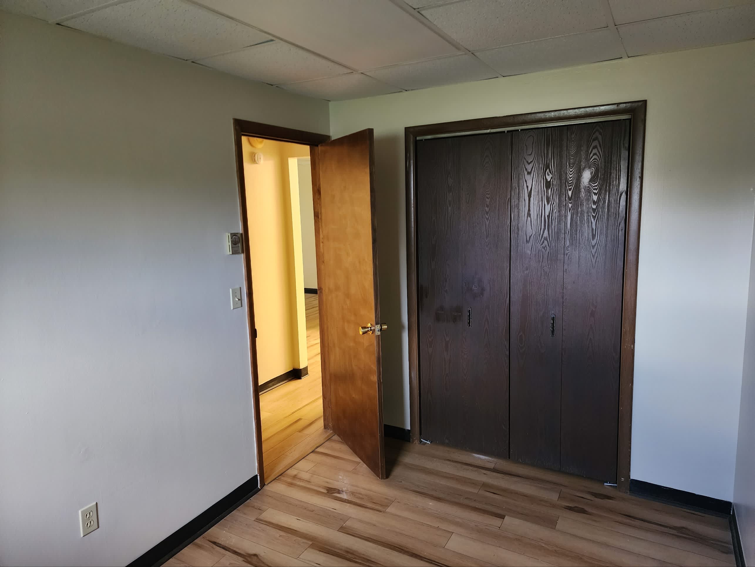 1820 Red Barn Village Road – photo 4