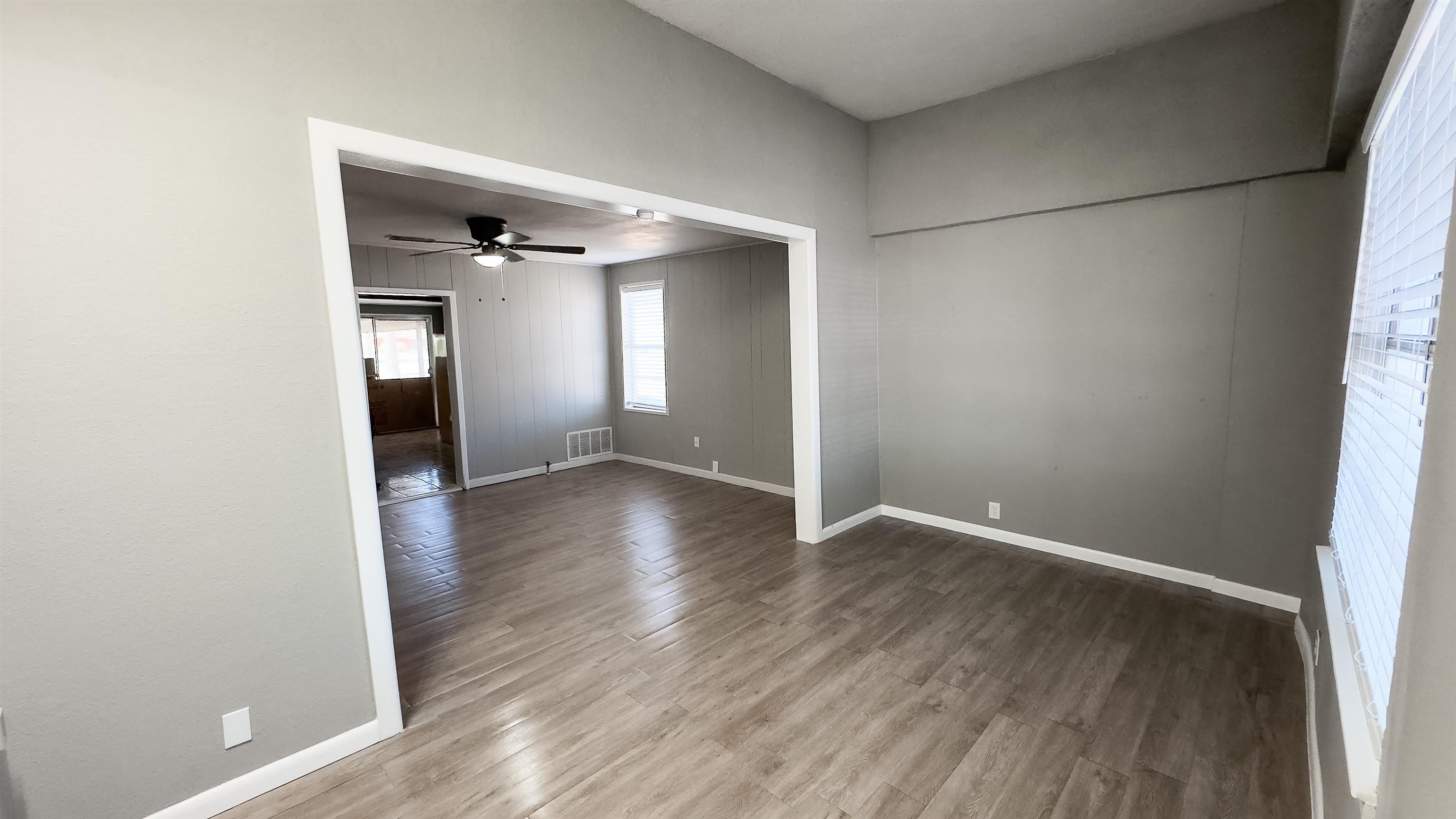 212 Ave L – photo 5