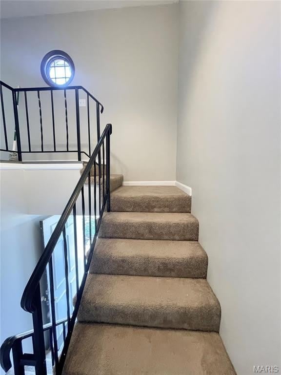 97 DEVON Court – photo 3