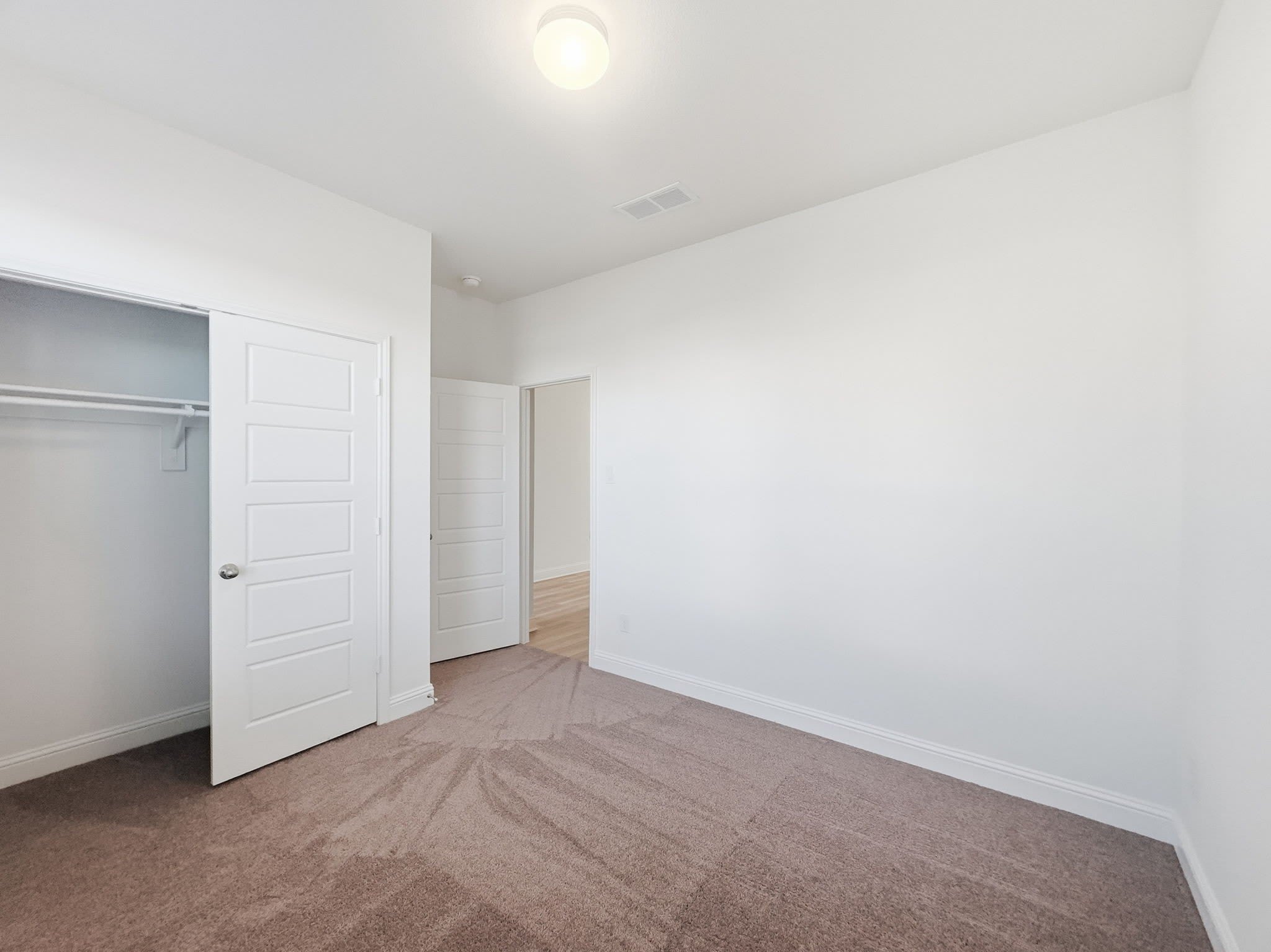 622 Saxony Drive – photo 4