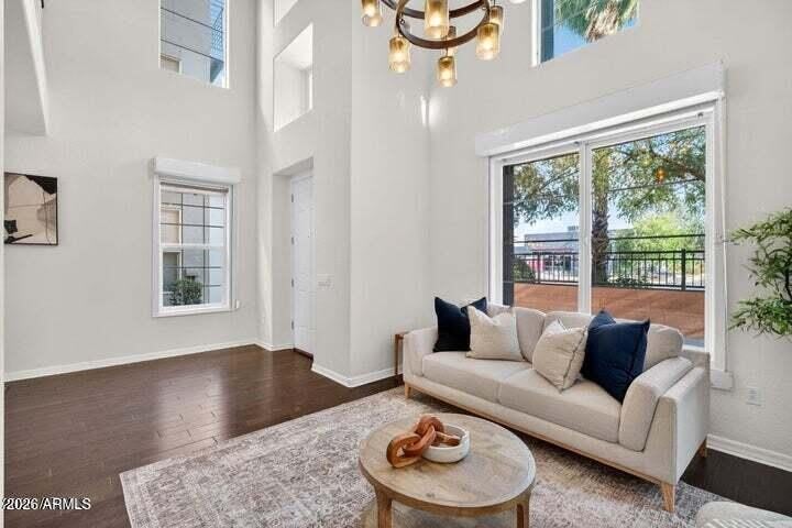 706 E Washington Street – photo 4