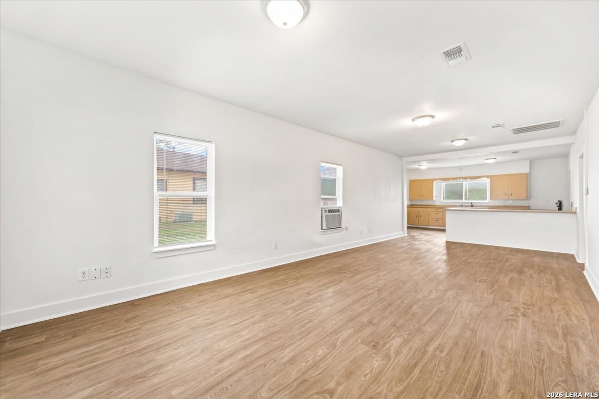 1408 8TH ST – photo 4
