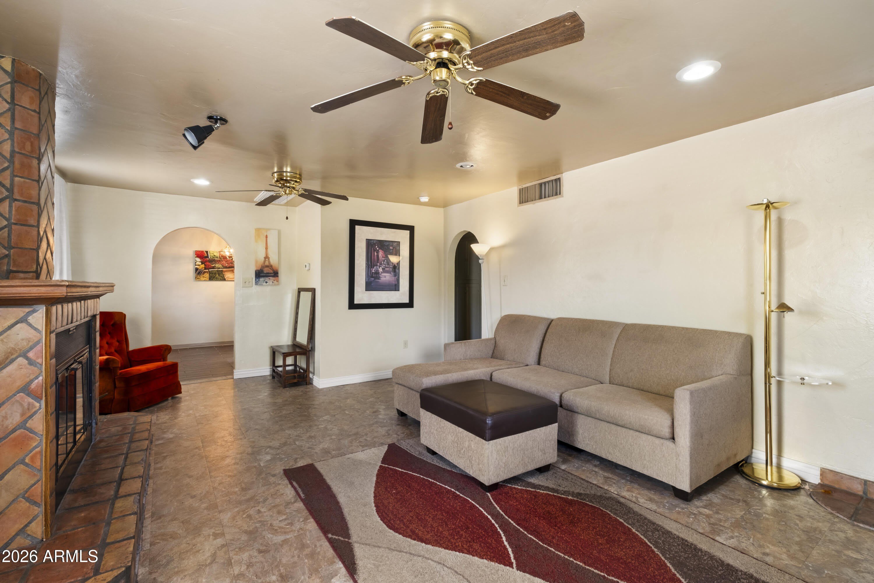 1001 S ROOSEVELT Street – photo 4