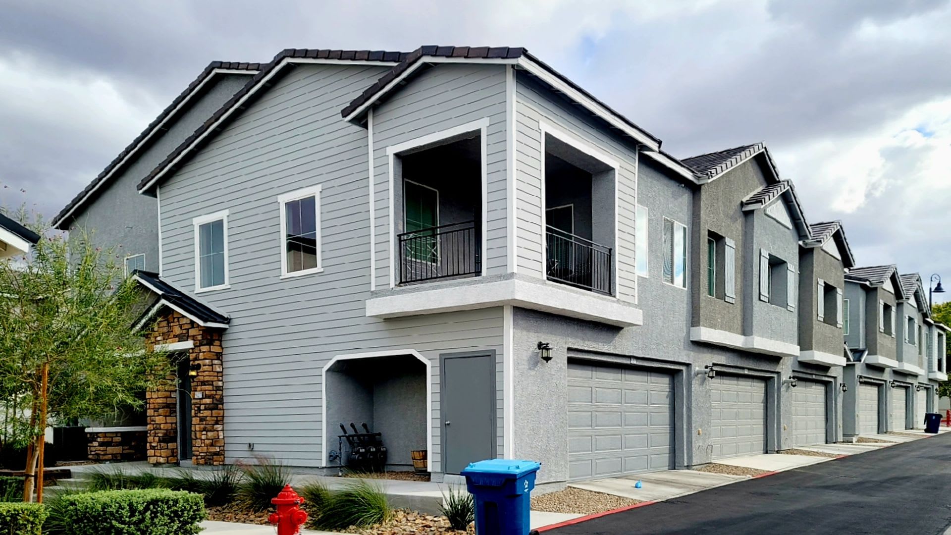 544 Teovani St #916 – photo 1
