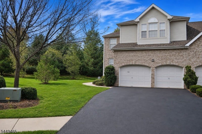 2406 Taggert Dr – photo 1