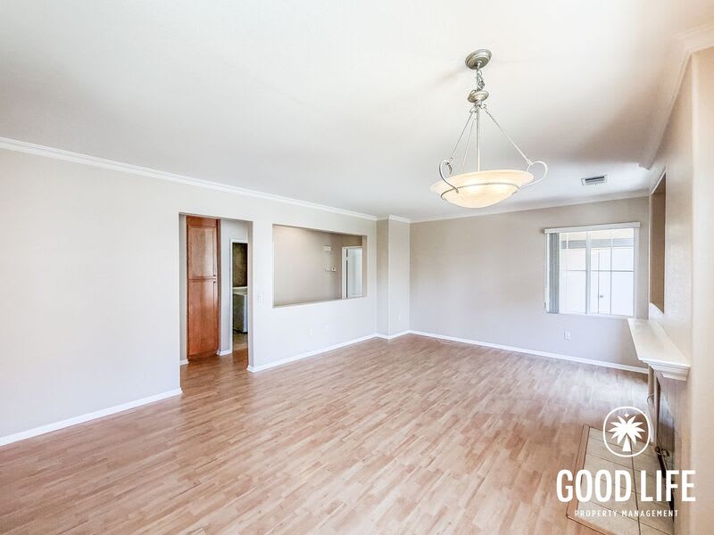 10880 Serafina Ln – photo 4