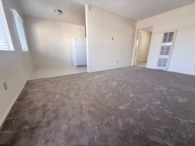 4652 East Mountain View Drive – photo 2