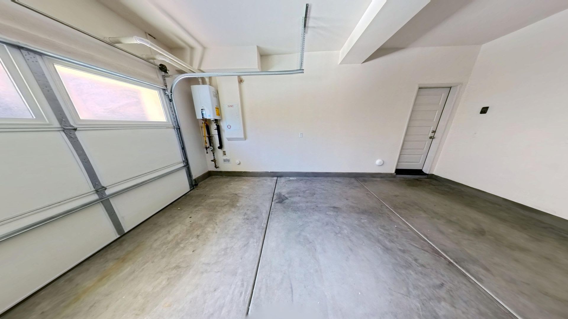 500 Off First Months Rent Move In By September 1St Beautiful Townhome Located At 40186 Birchfield Dr 170 Temecula Ca Prime Location Move In Ready – photo 4