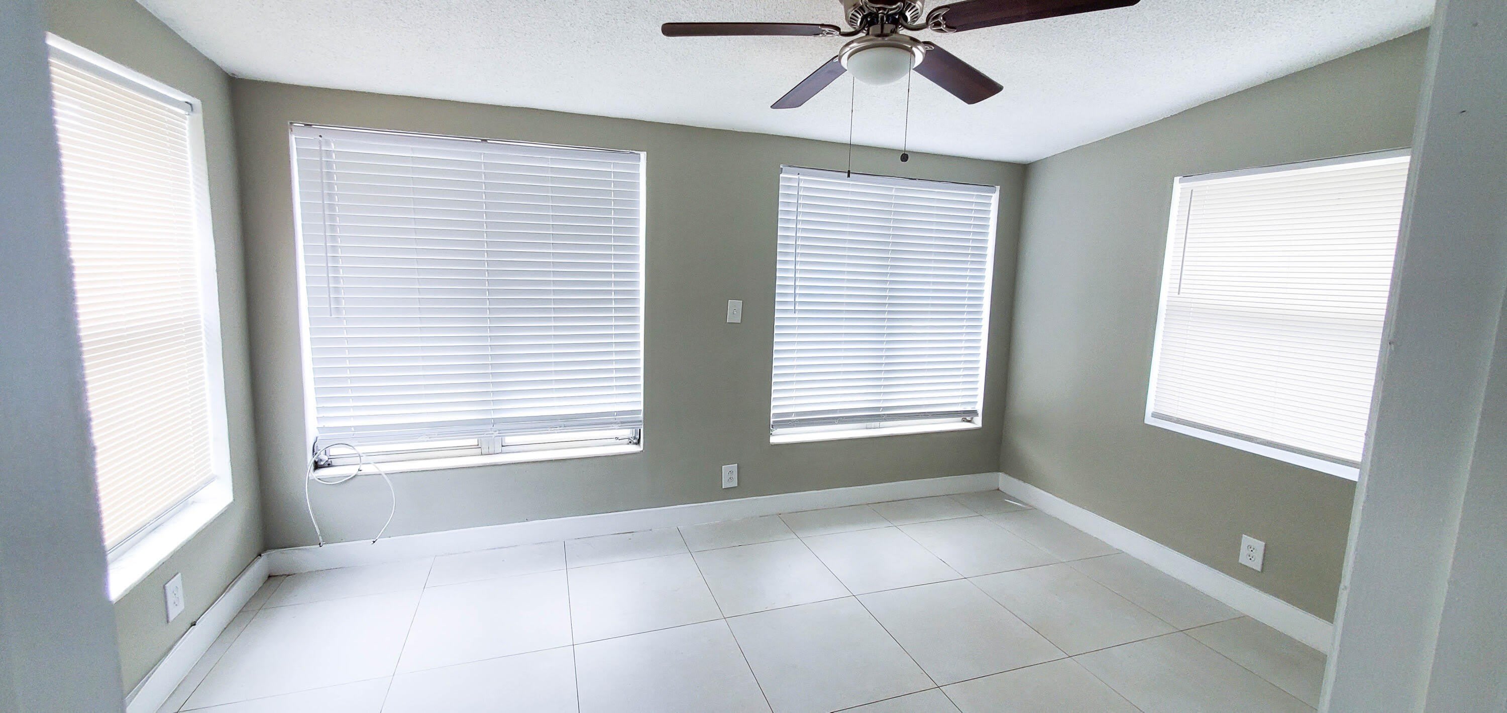 4398 NE 15TH Terrace – photo 2