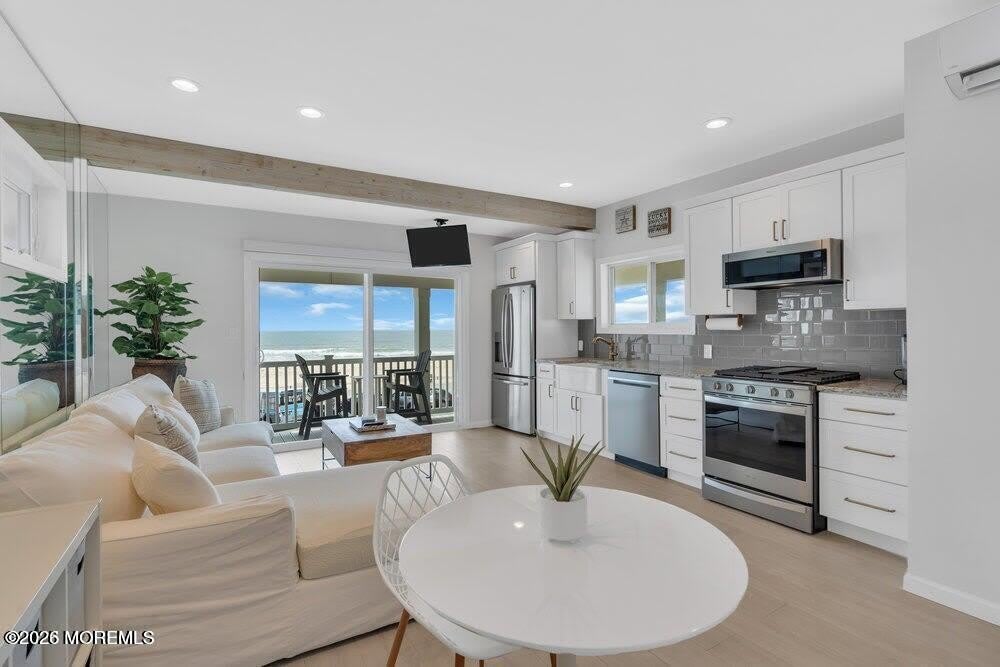 903 Ocean Avenue N – photo 3