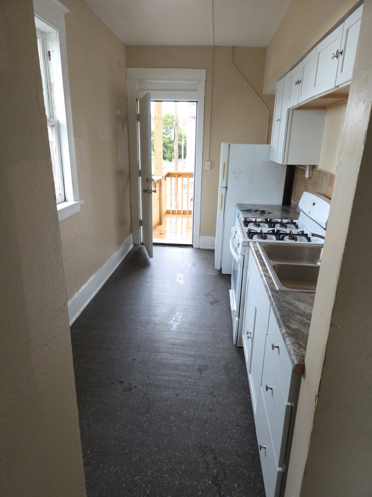 515 9th St – photo 1