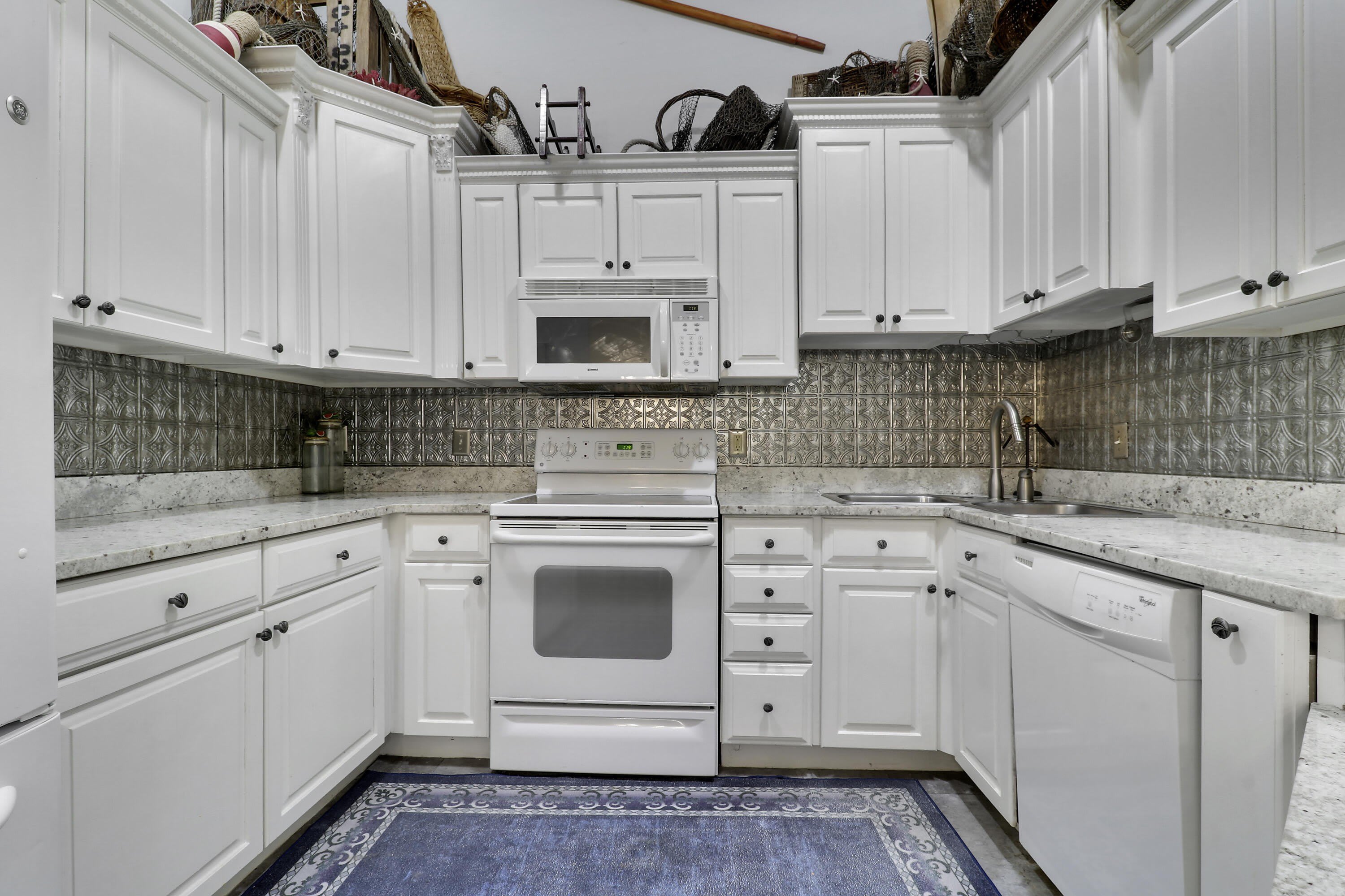 6520 Chasewood Drive – photo 2