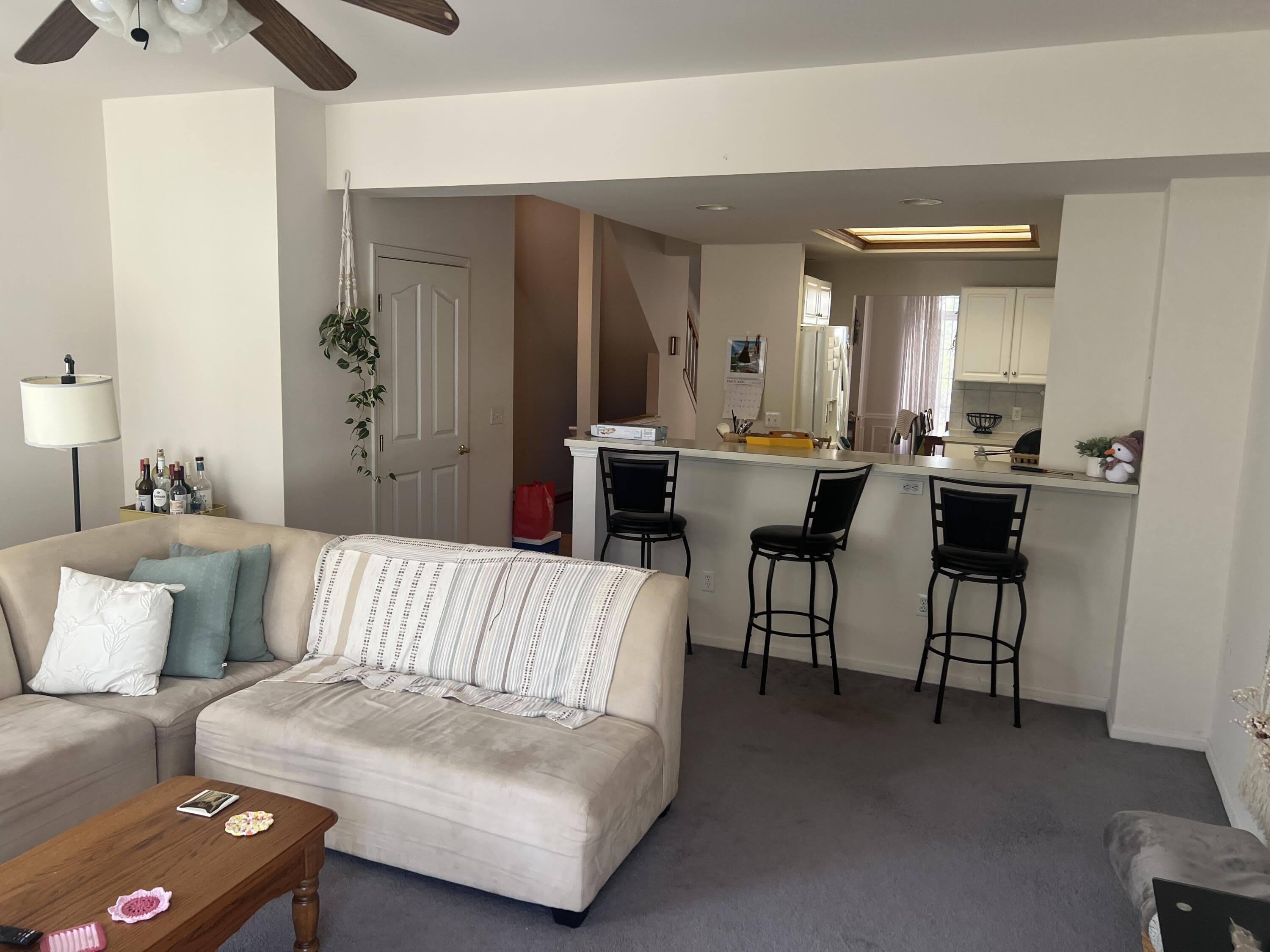 998 Catherine Street – photo 5