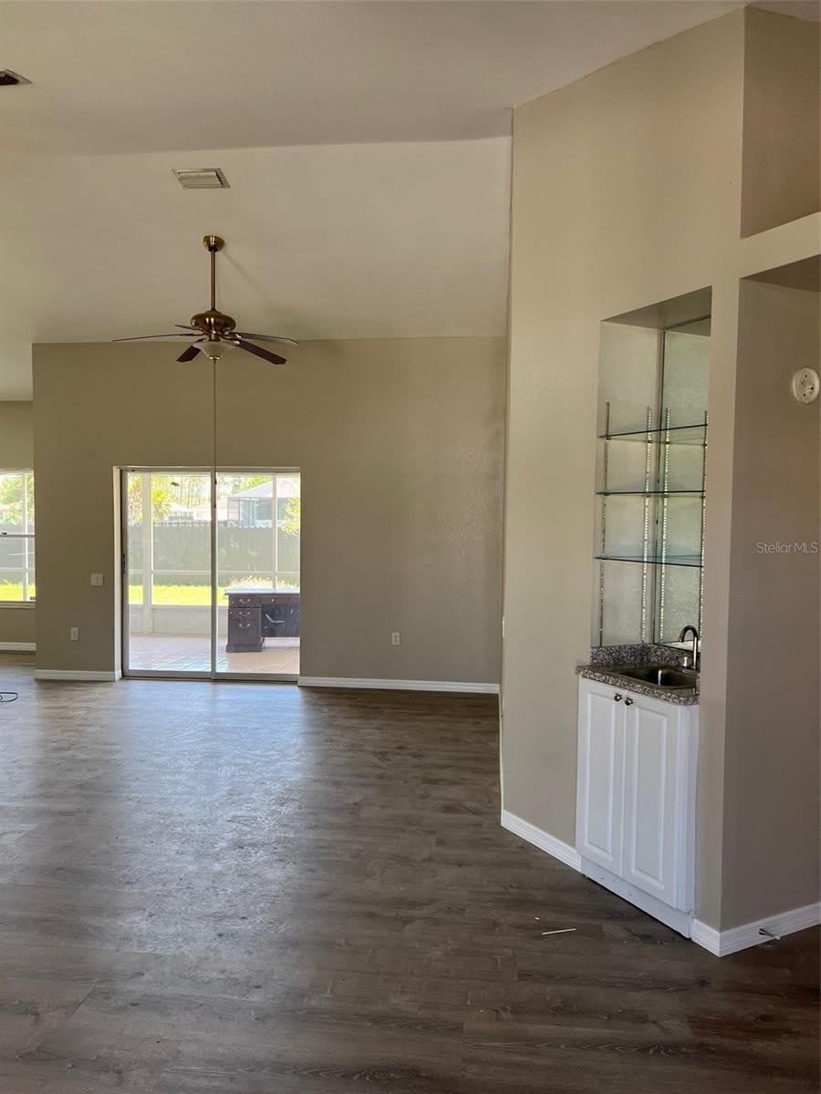 1330 ABALOM Street – photo 4