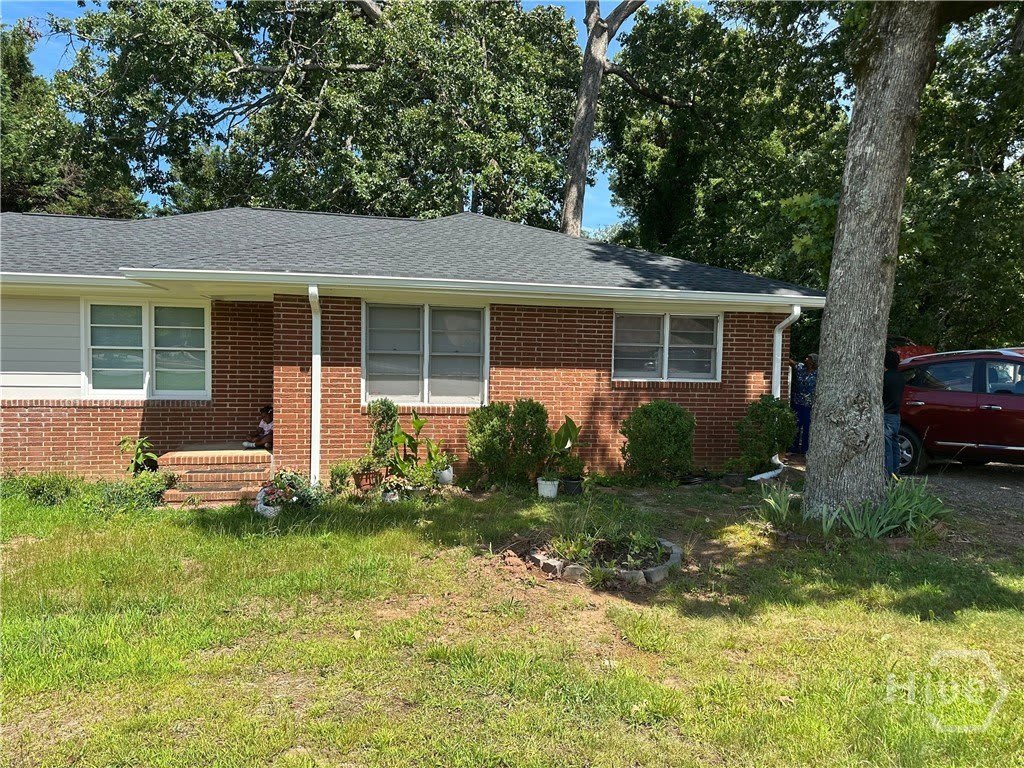 569 Whitehead Road – photo 1