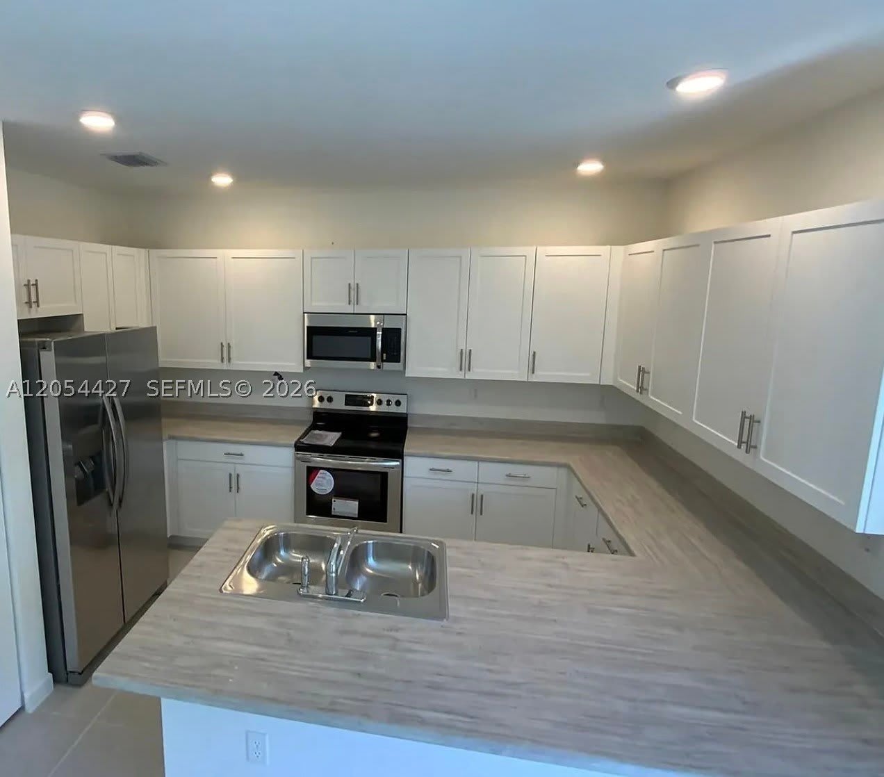 1859 SE 27th Ter – photo 5