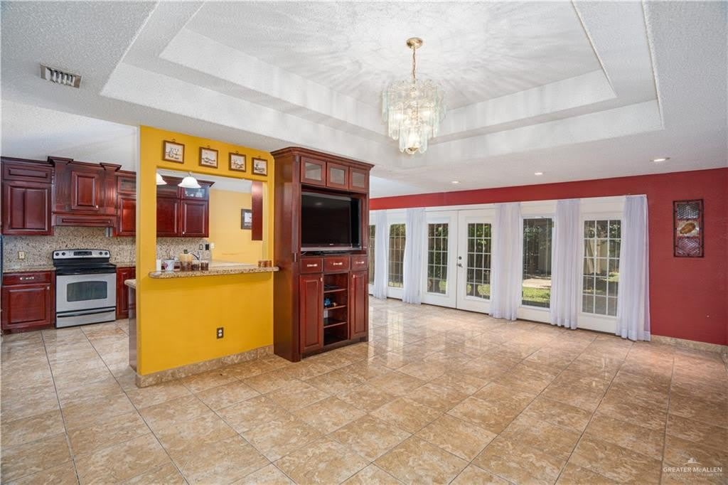 1801 Crown Pointe Boulevard – photo 5