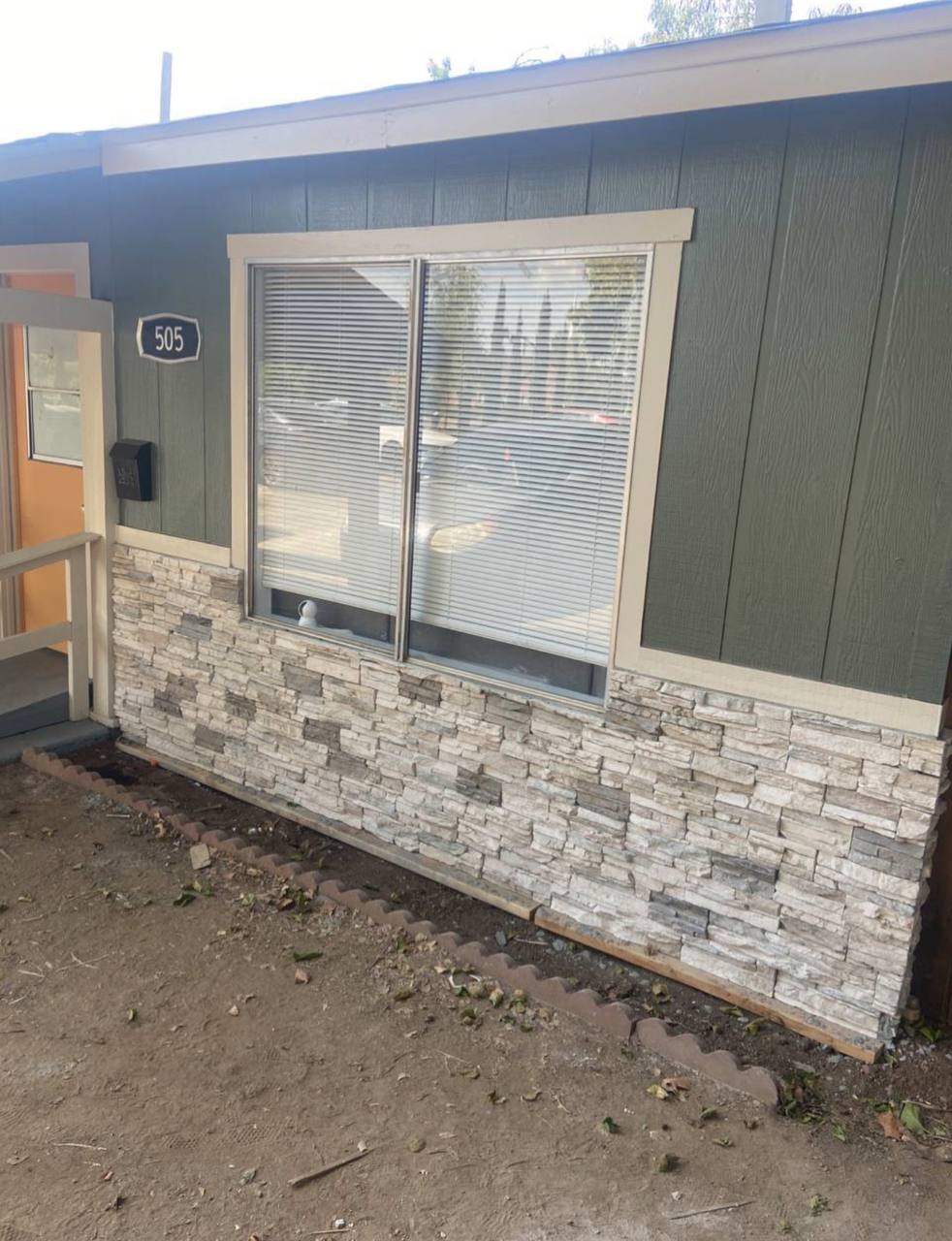 505 N Valencia Blvd – photo 1