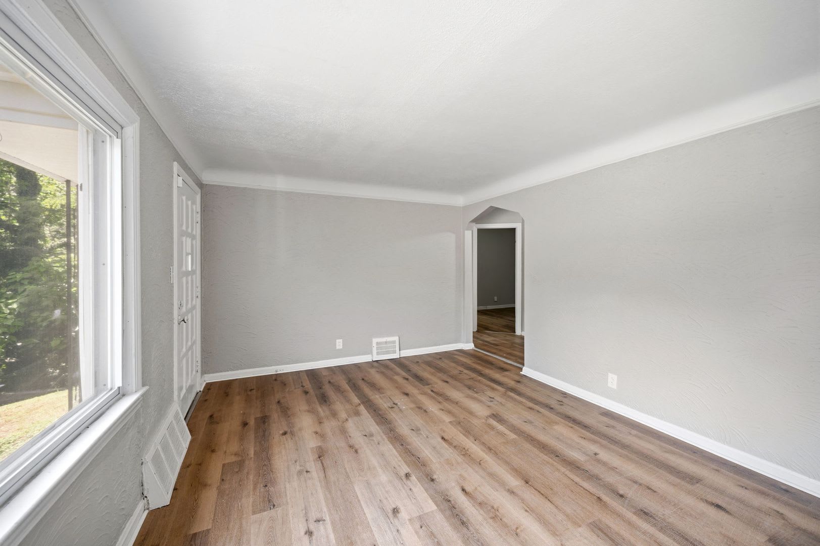 20803 KENYON DR – photo 5