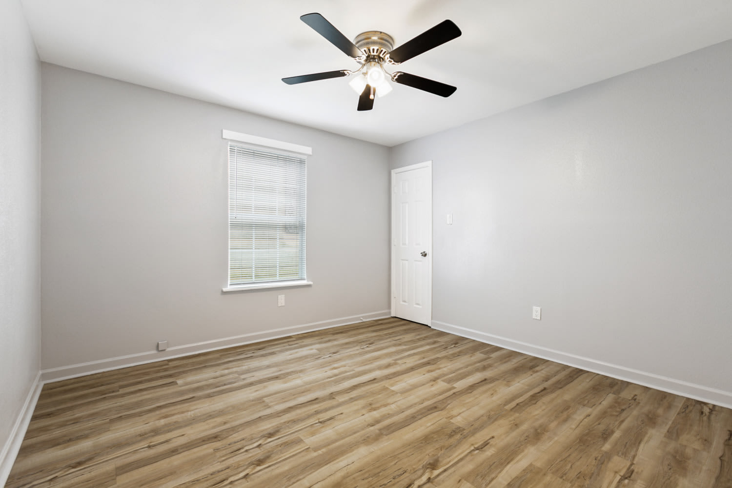 2016/2018 Pauger St – photo 2