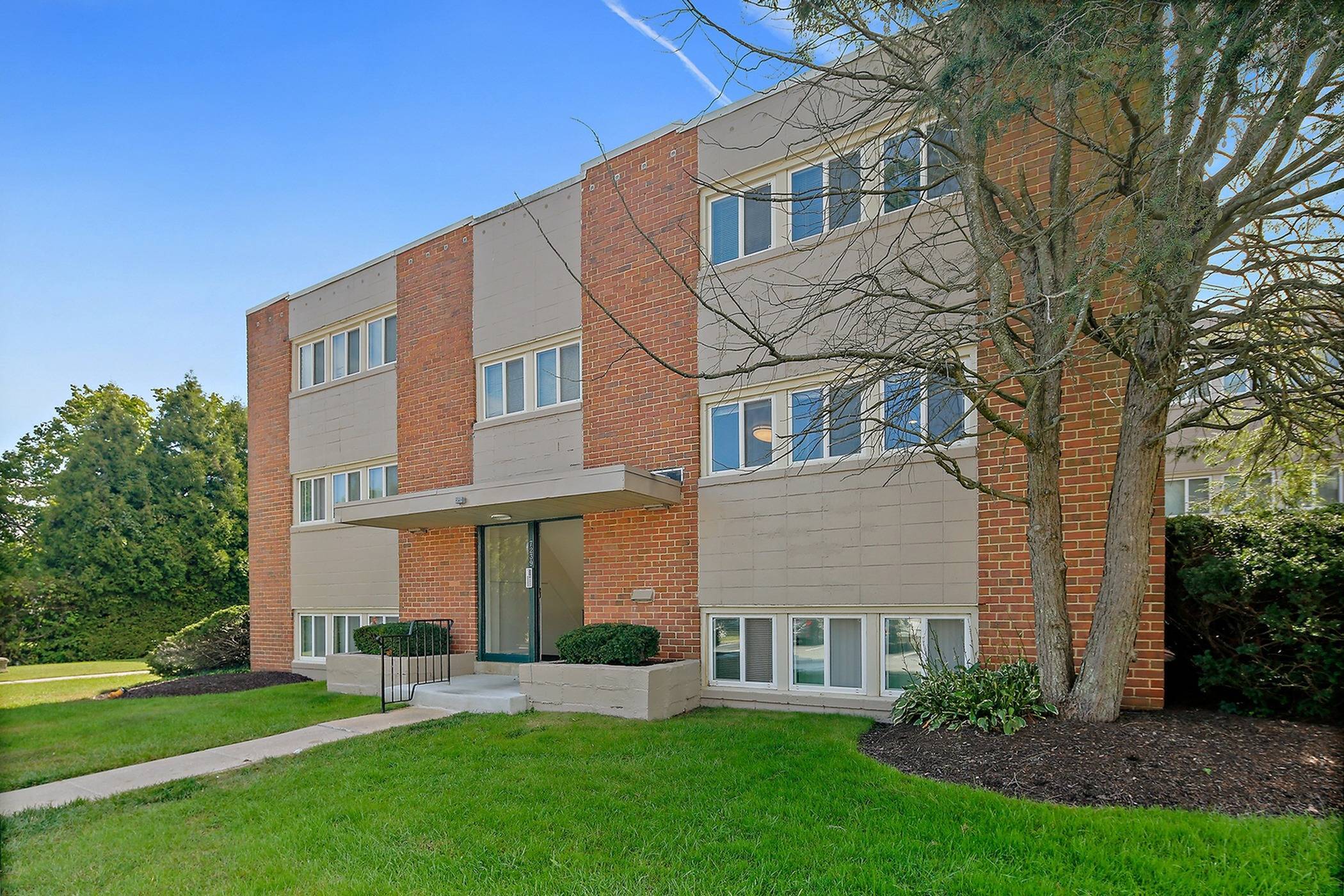 Greenbriar – photo 1