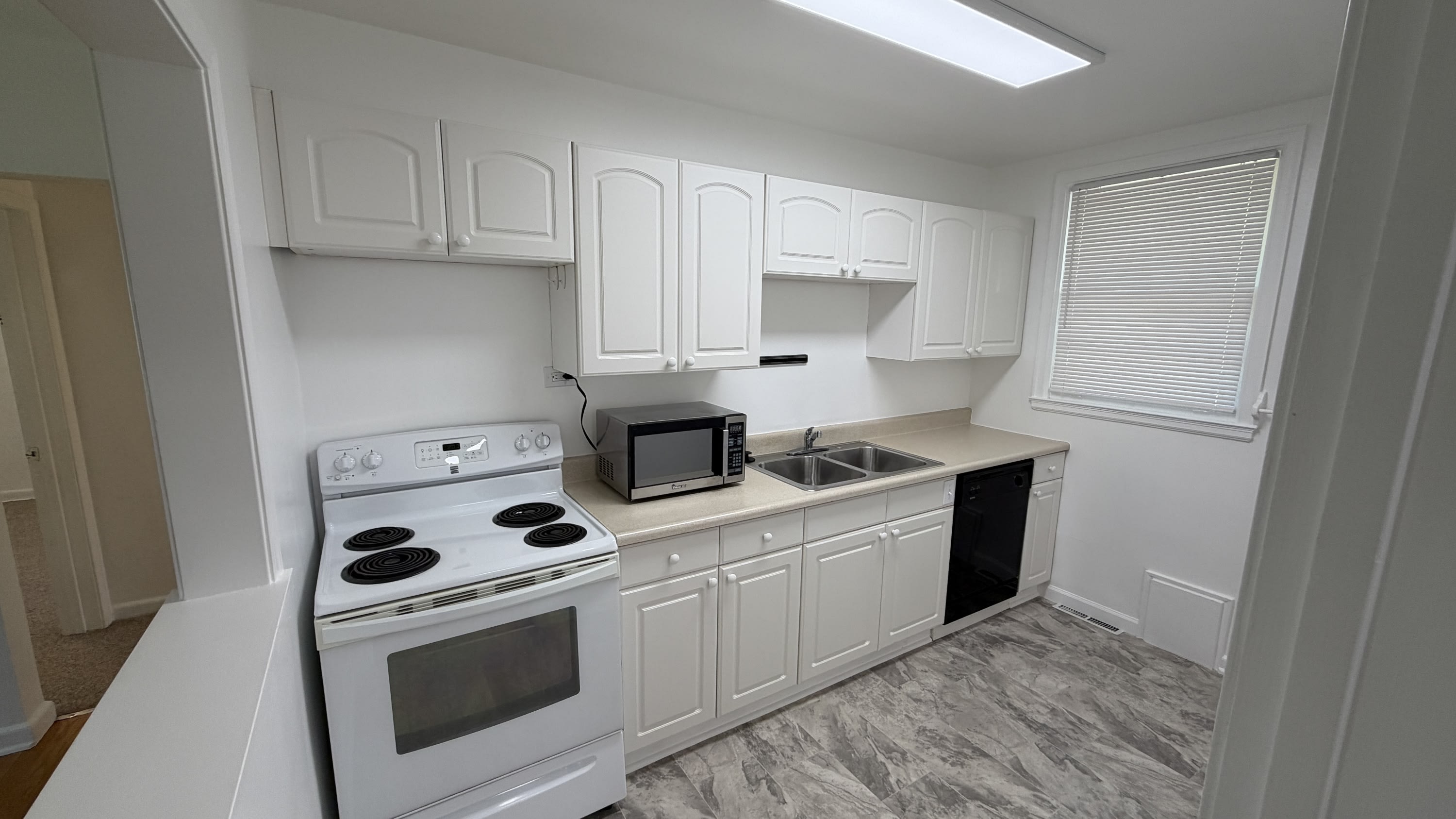 2525 South Clayton Street – photo 4