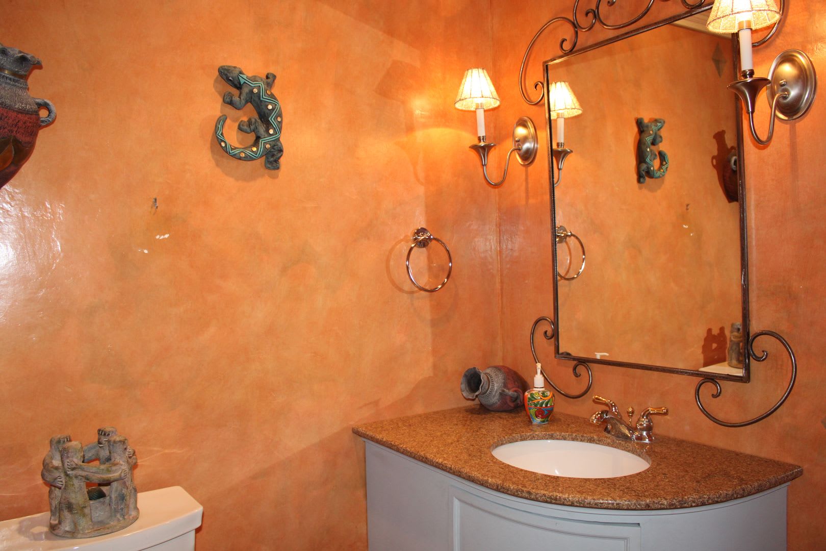 400 Hartnell Place – photo 4