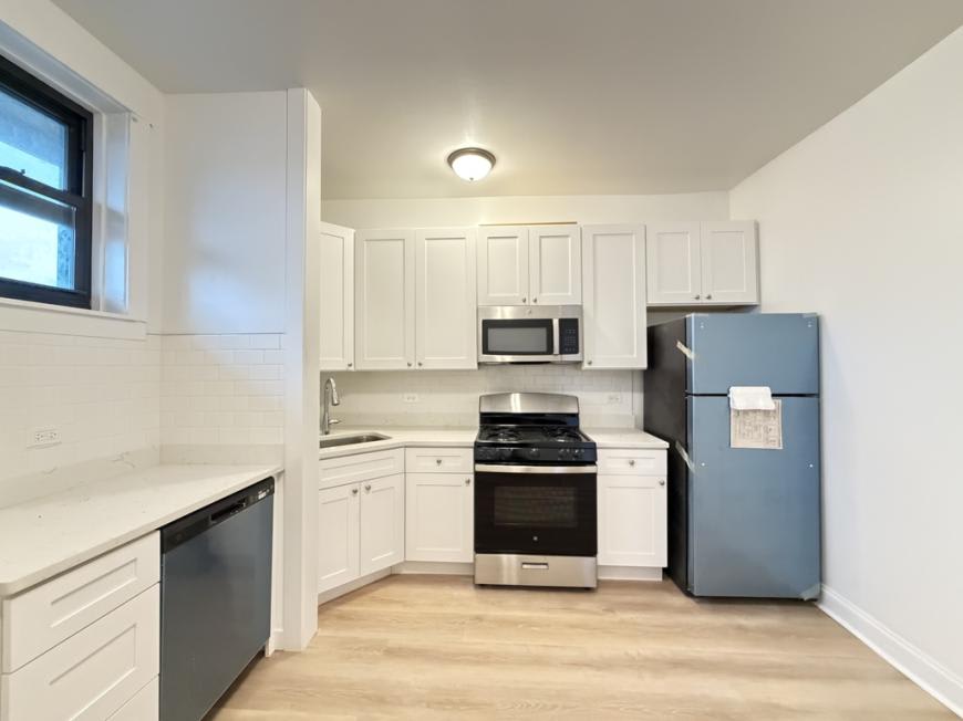 2640 Milwaukee – photo 3