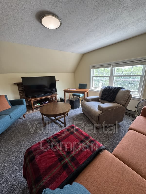65 Pearl Street – photo 2
