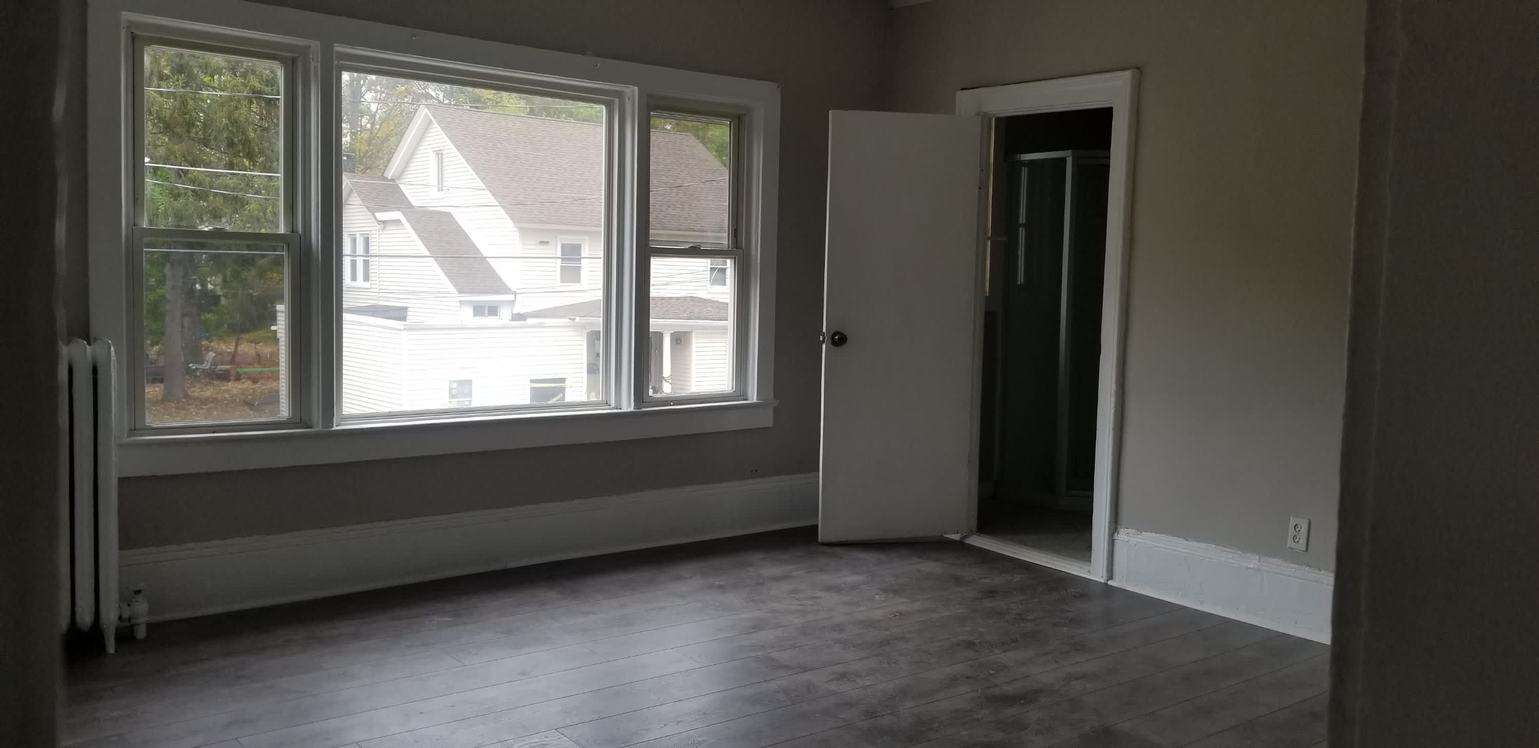 8 Warren Street – photo 3