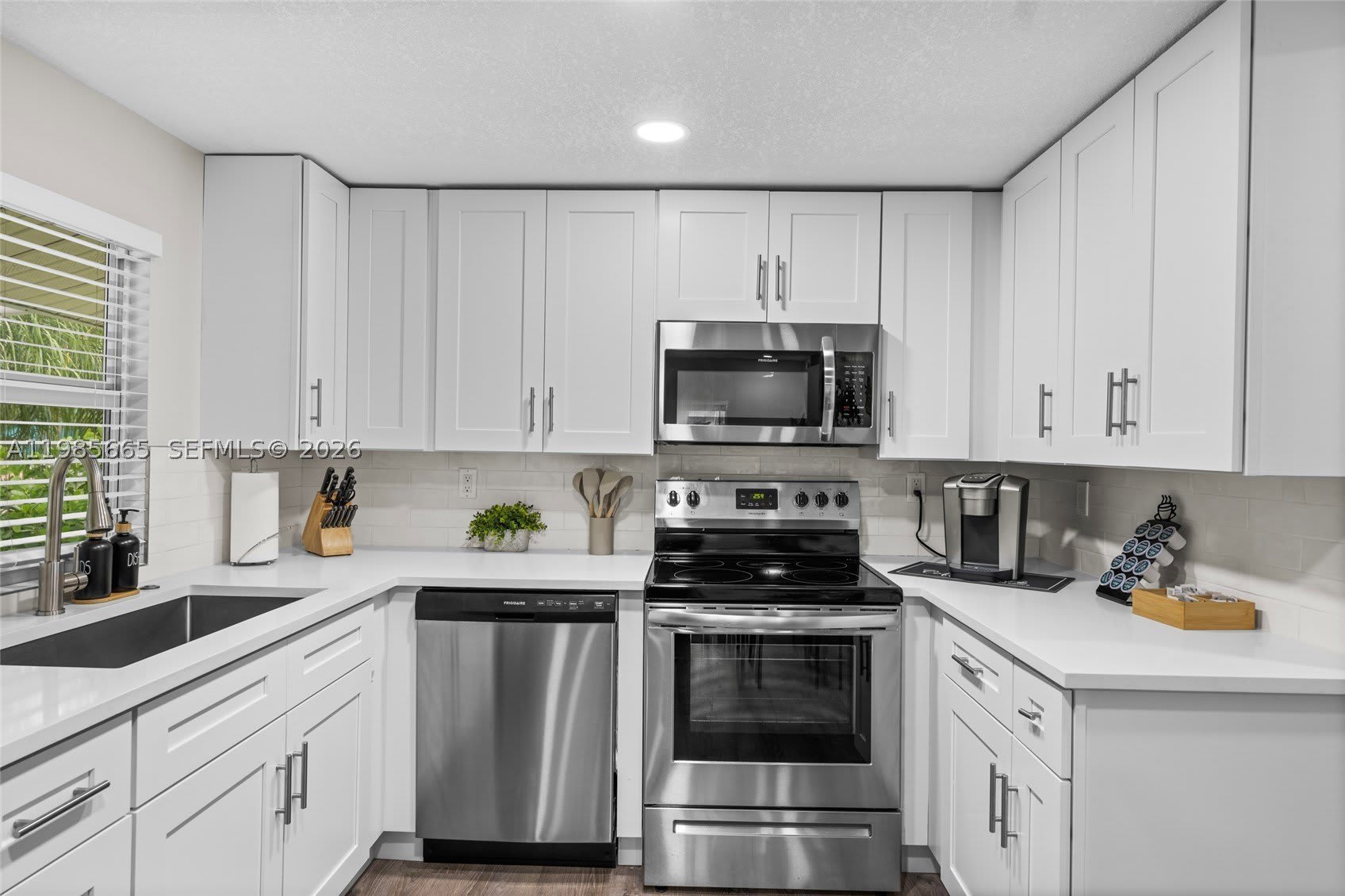 6674 4th – photo 4