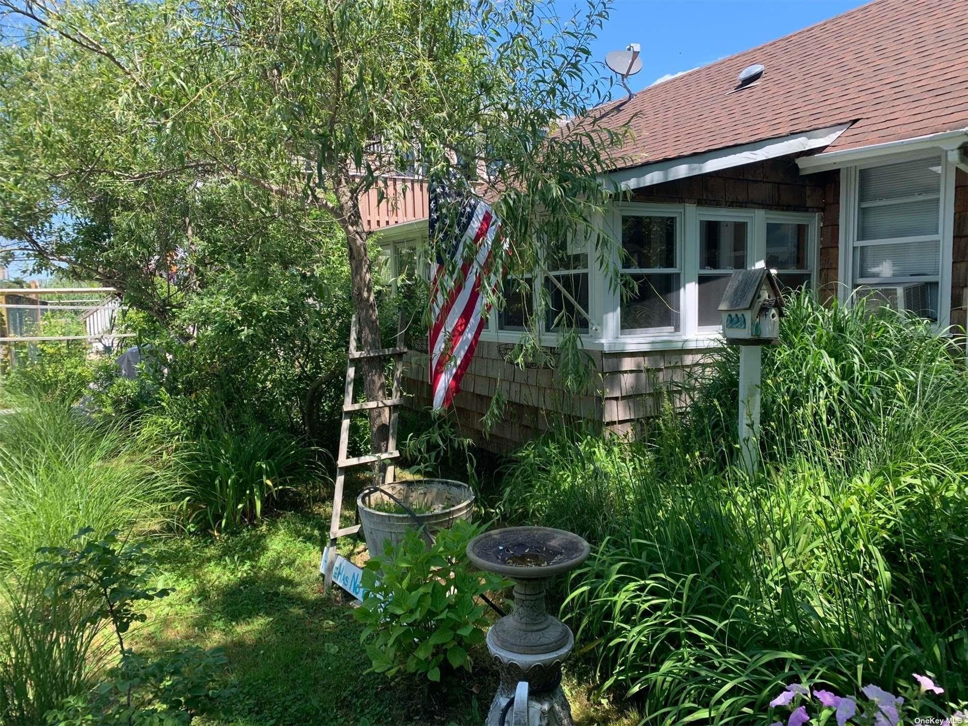 120 Bungalow Walk – photo 1