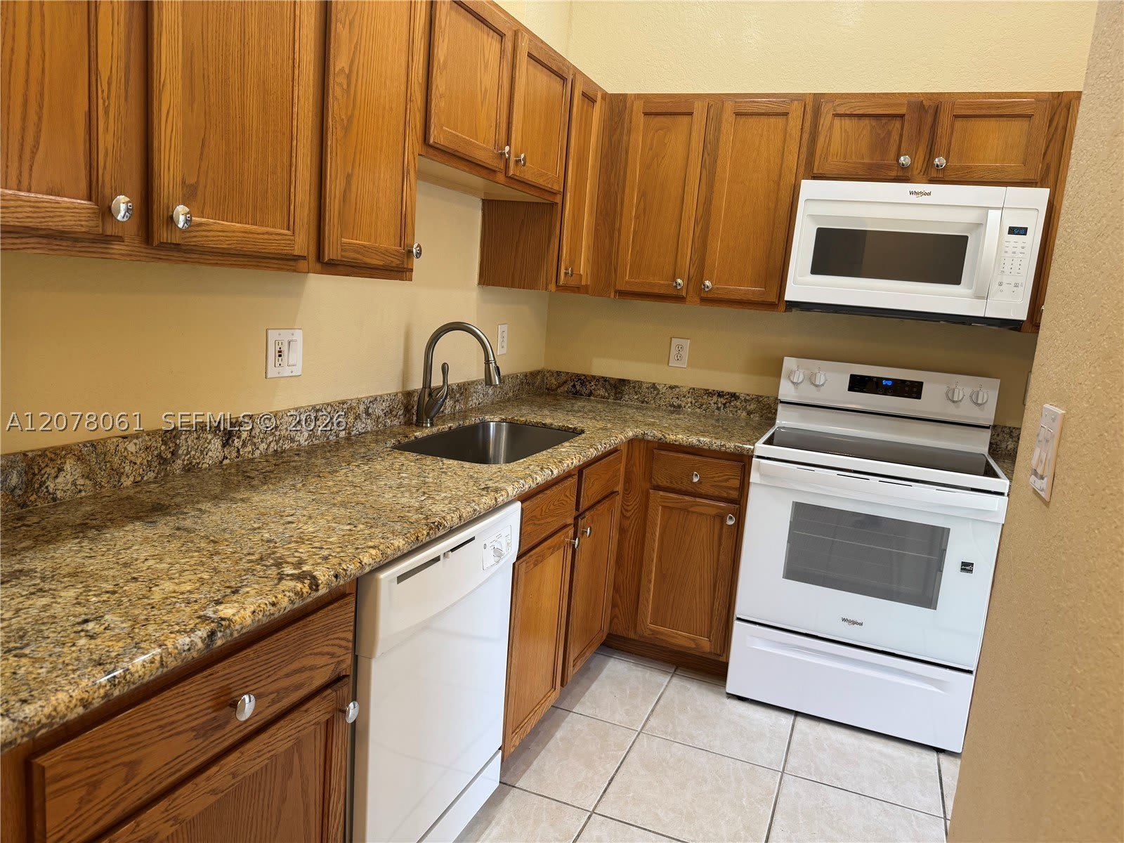 16320 SW 103rd Ter – photo 3