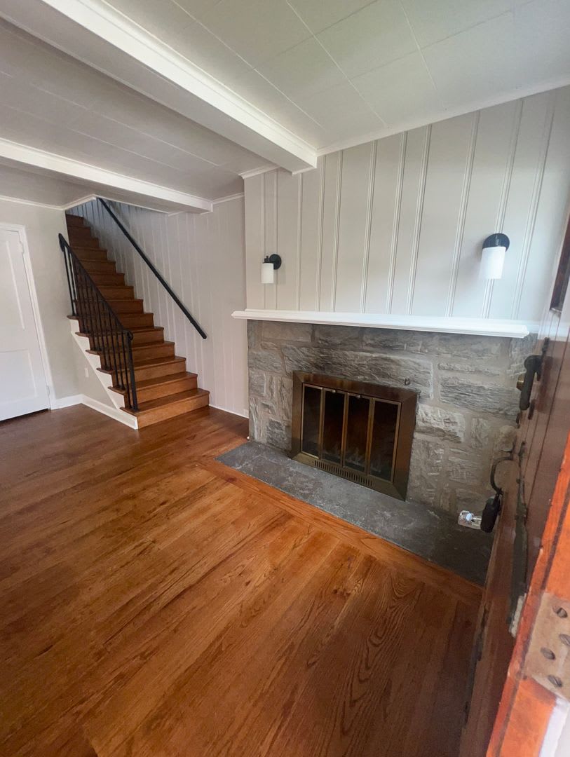 Charming Renovated Mount Penn 3 BR For Immediate Move In – photo 5
